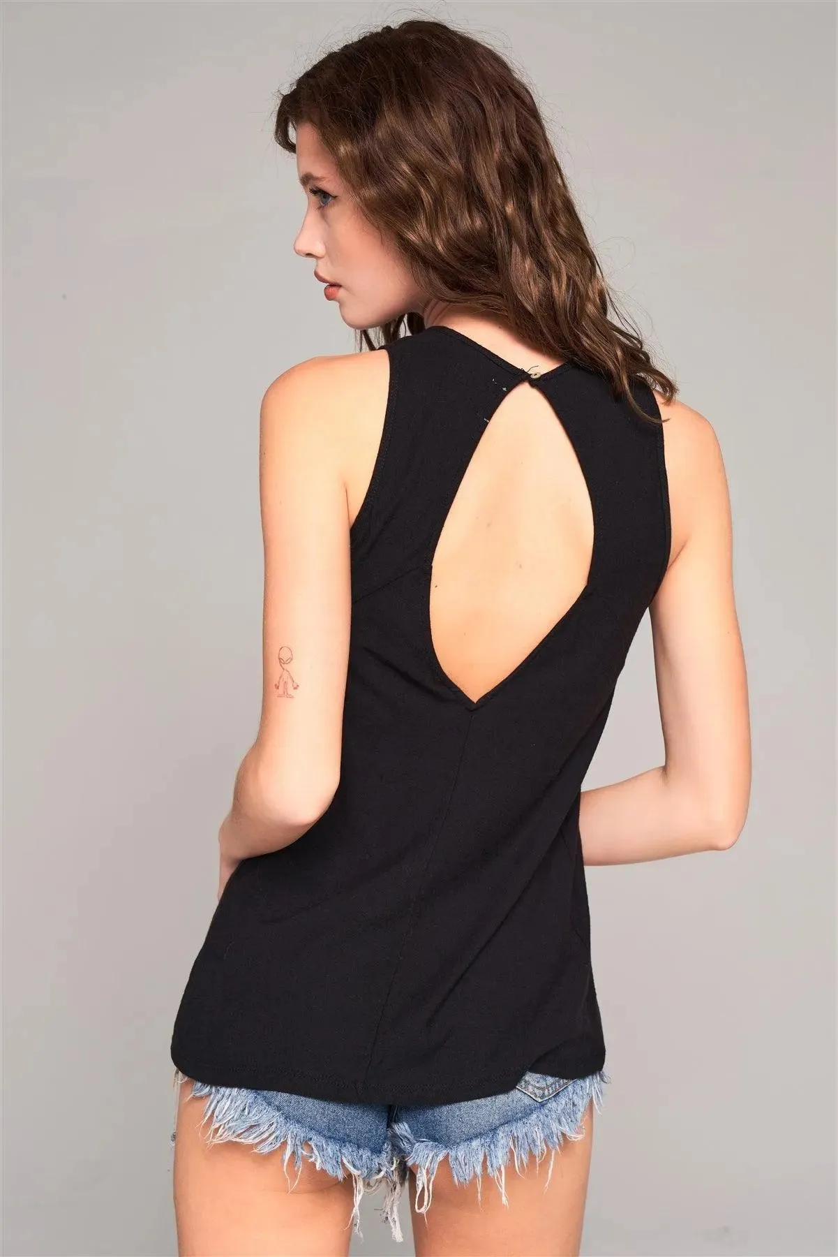 Black Sleeveless Crew Neck Cut-Out Back Detail Longline Tank Top /1-2-2-1