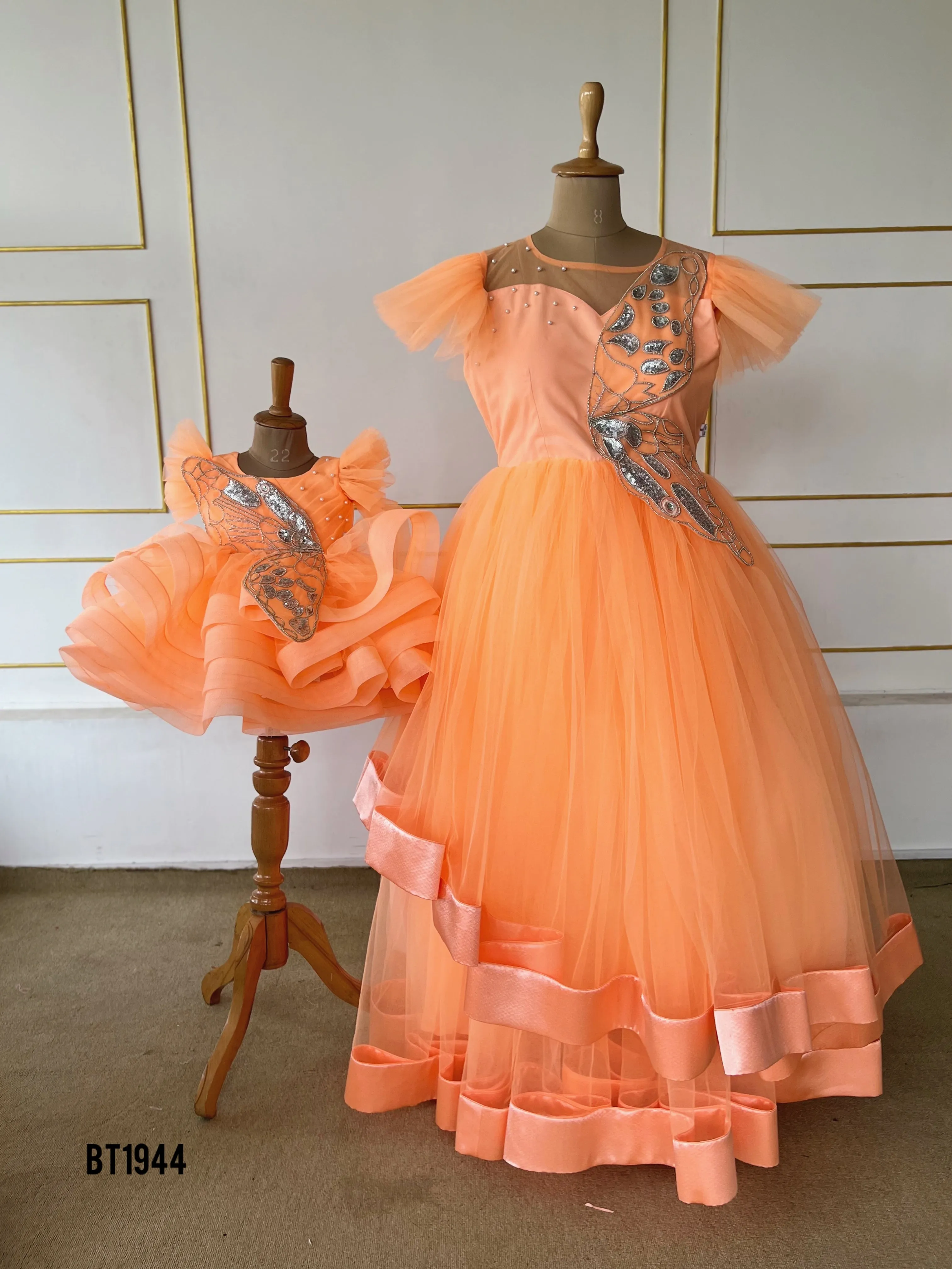 BT1944 Elegant Orange Mom-Baby Dress Set