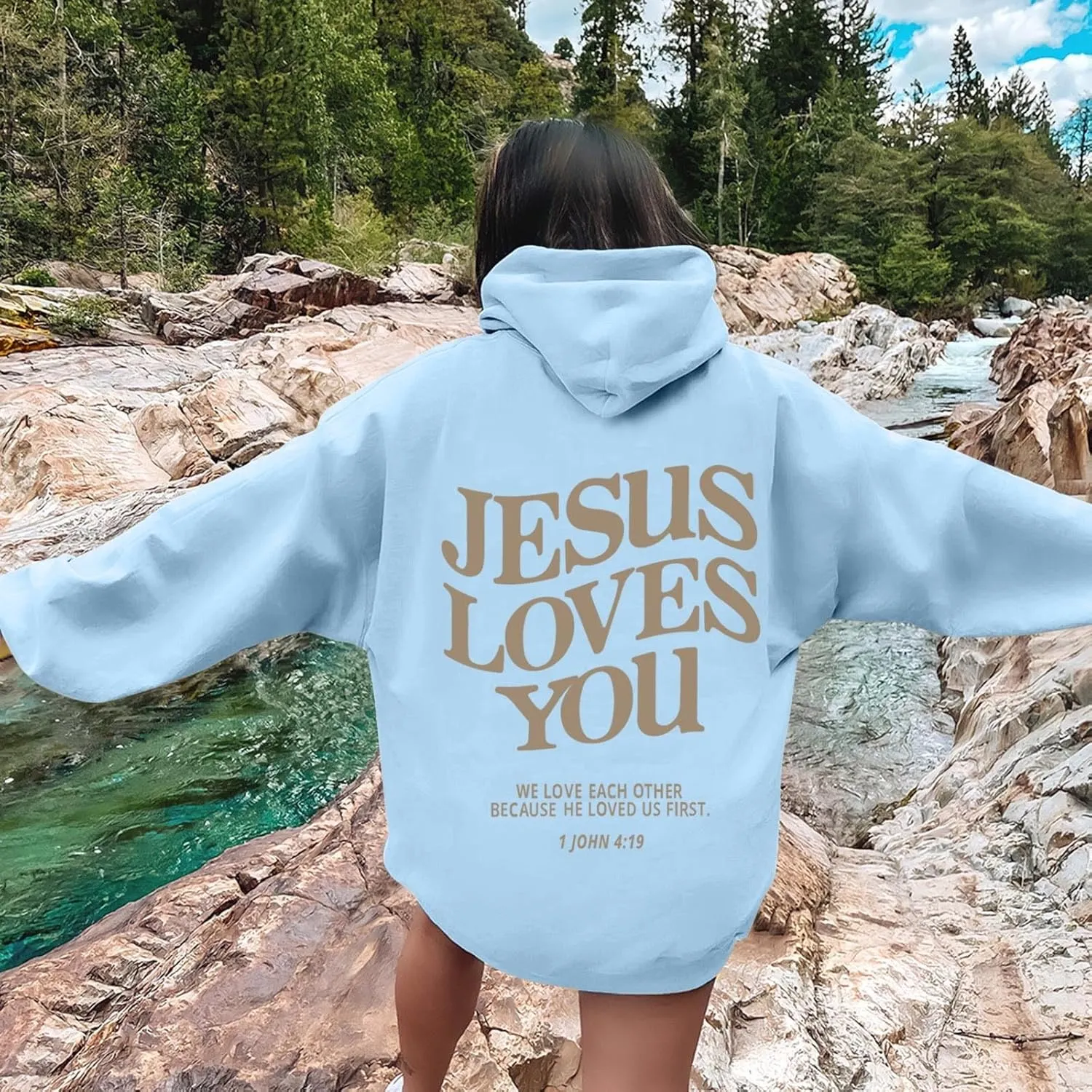 Christian Sweatshirts for Women Oversized Jesus Loves You Pullover Hoodie Pockets Casual Long Sleeve Thanksgiving T Shirts