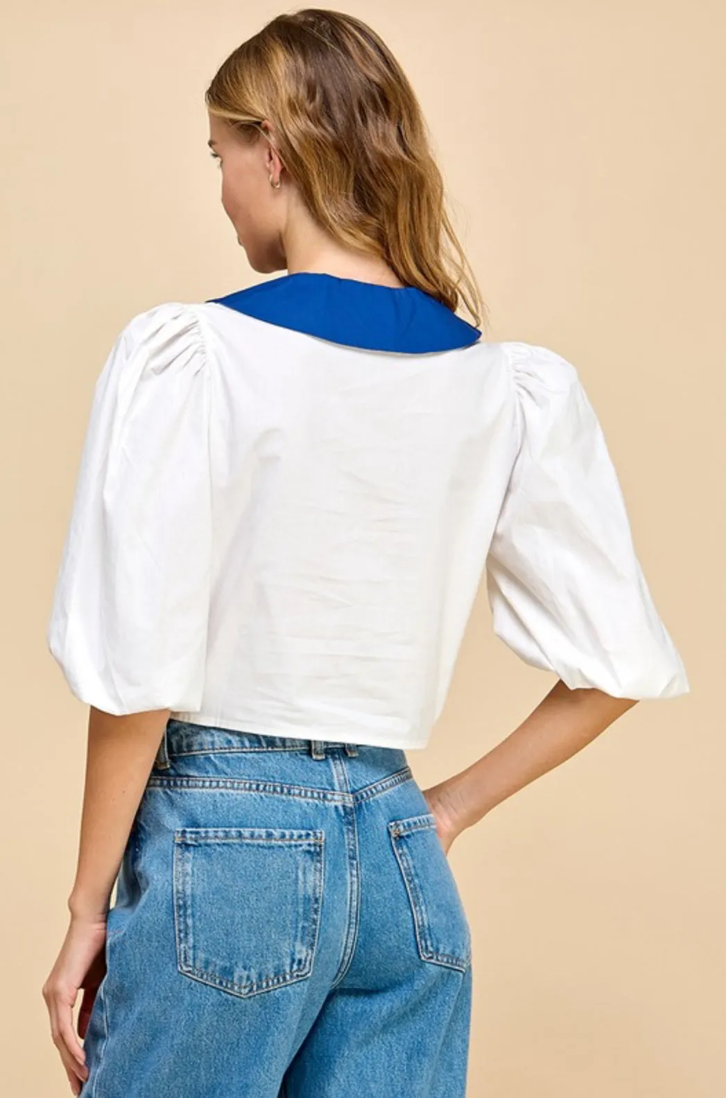Contrast Peter Pan Collar Cropped Top