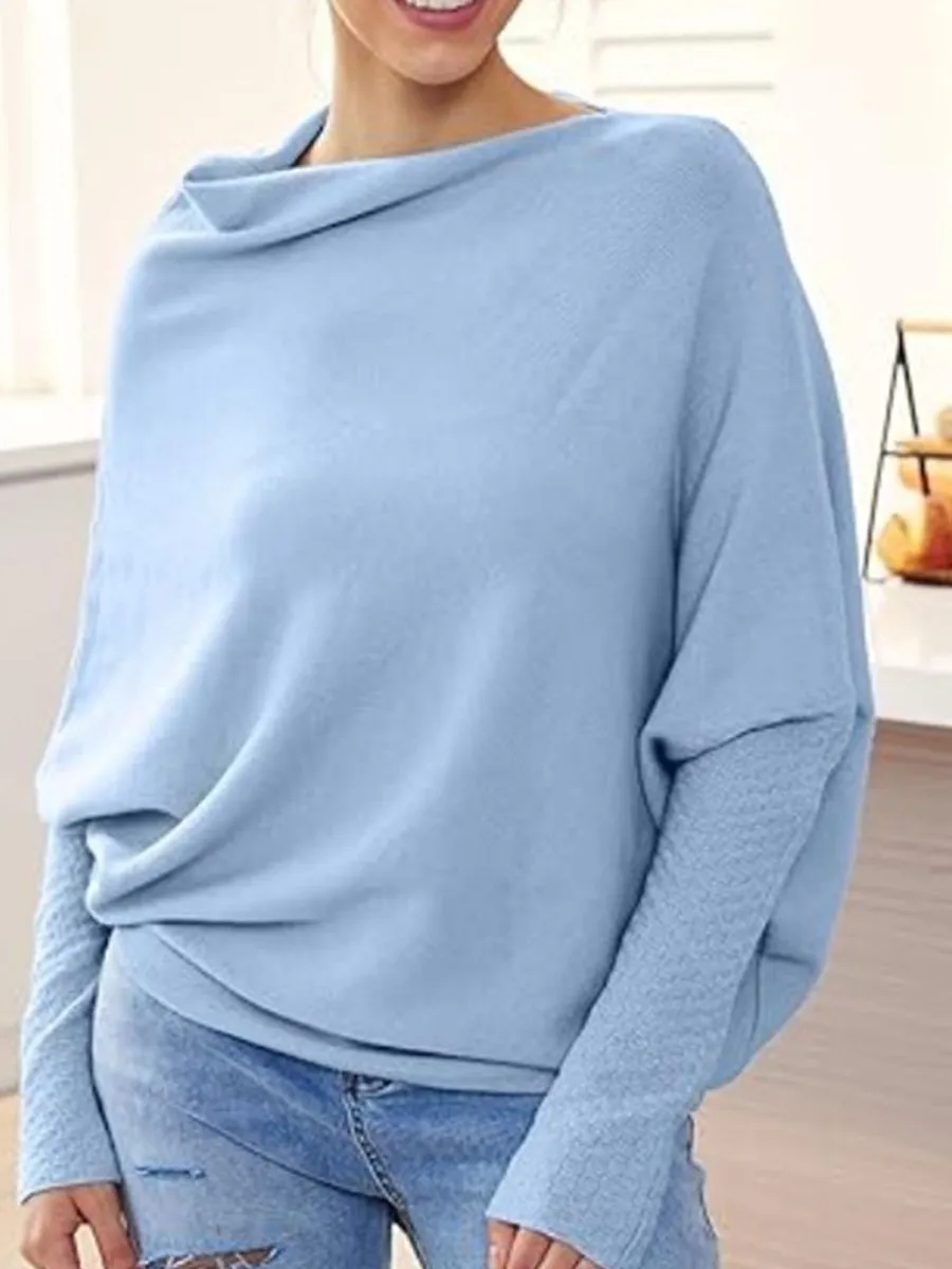 Cozy Knitted Pleated Pullover with Solid Color and Round Neck
