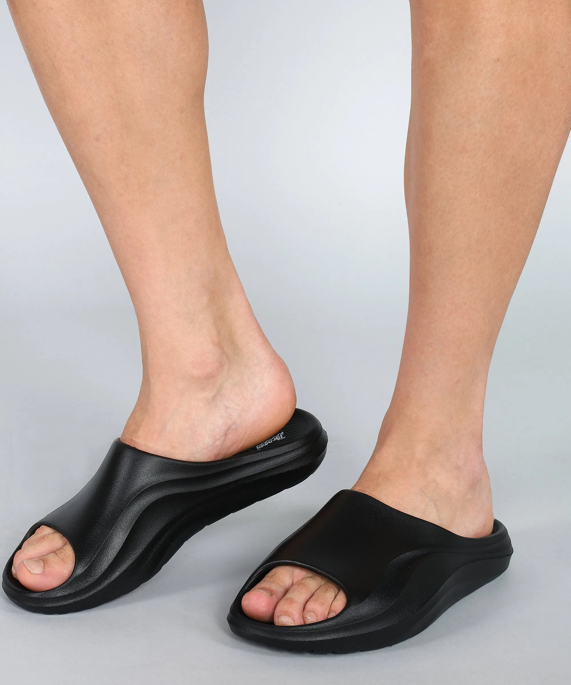 Paragon Men's Watreproof Black Sliders with Comfortable Anti-Skid Sole