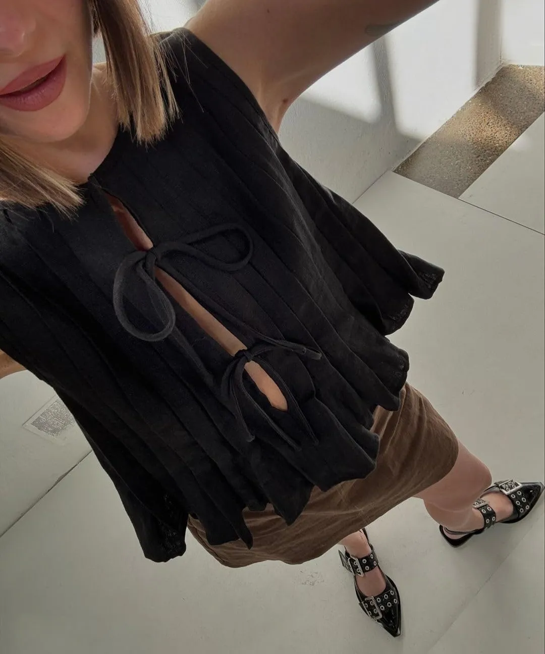 POHADON Womens Y2k Vest Tank Tops Cute Ruffle Cotton Linen Tie Front Shirt Going Out Pleated Summer Cute Lace Up Clothes