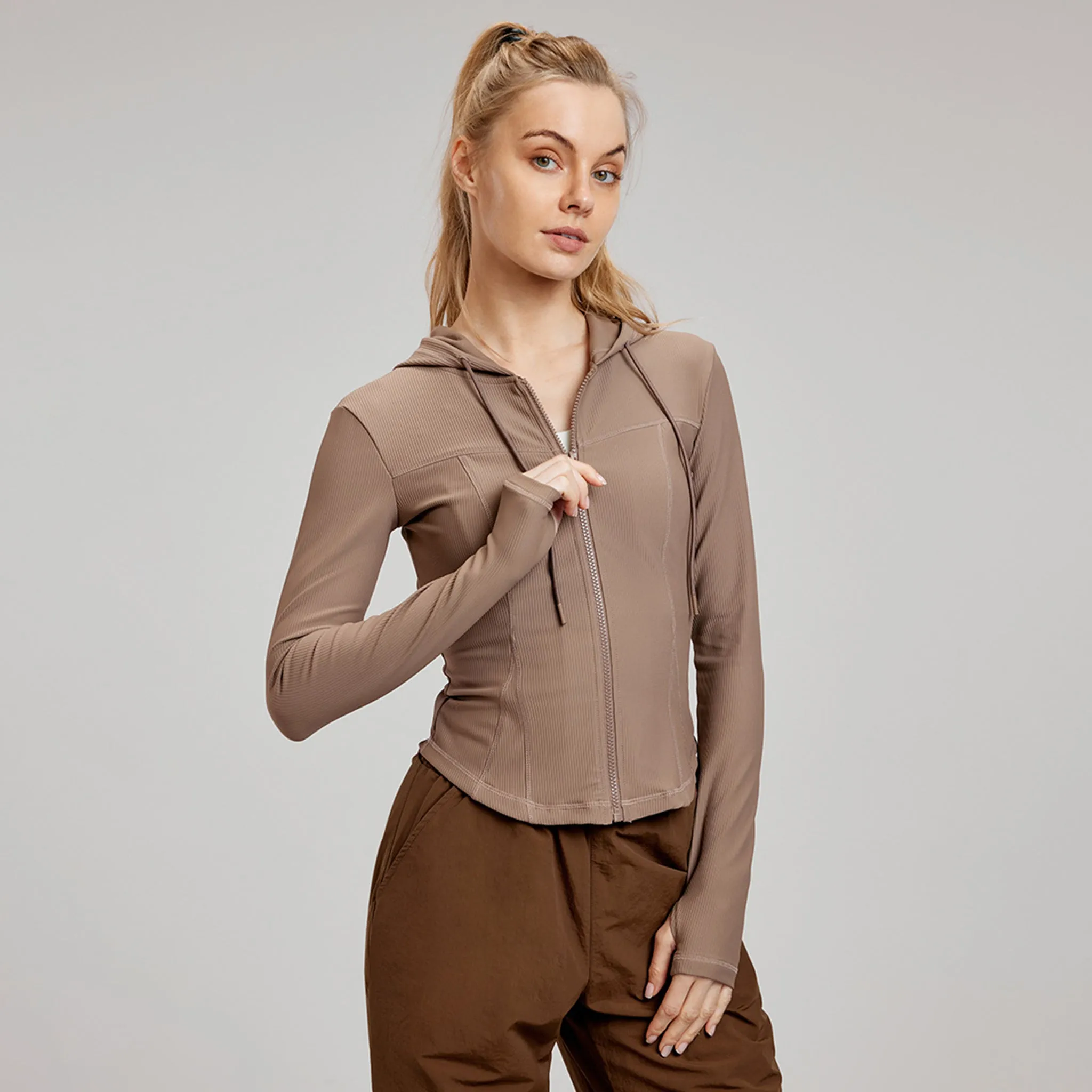 SereneFit Hooded Yoga Jacket – Slim Fit, Casual Long-Sleeve Activewear