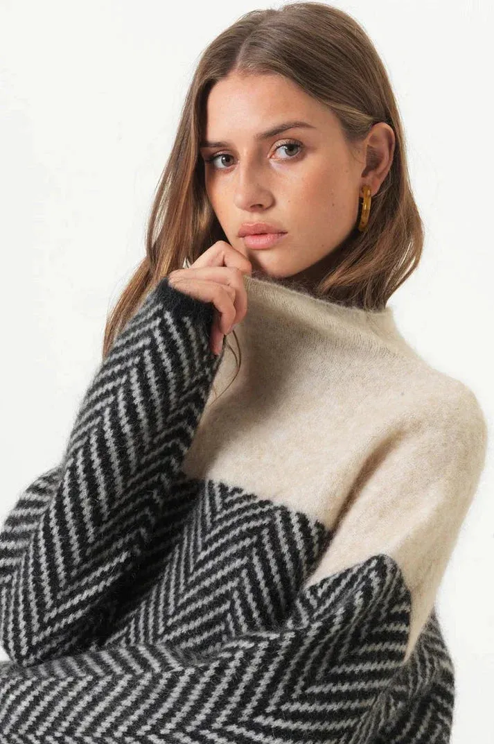 Sophia™ | Turtleneck Sweater