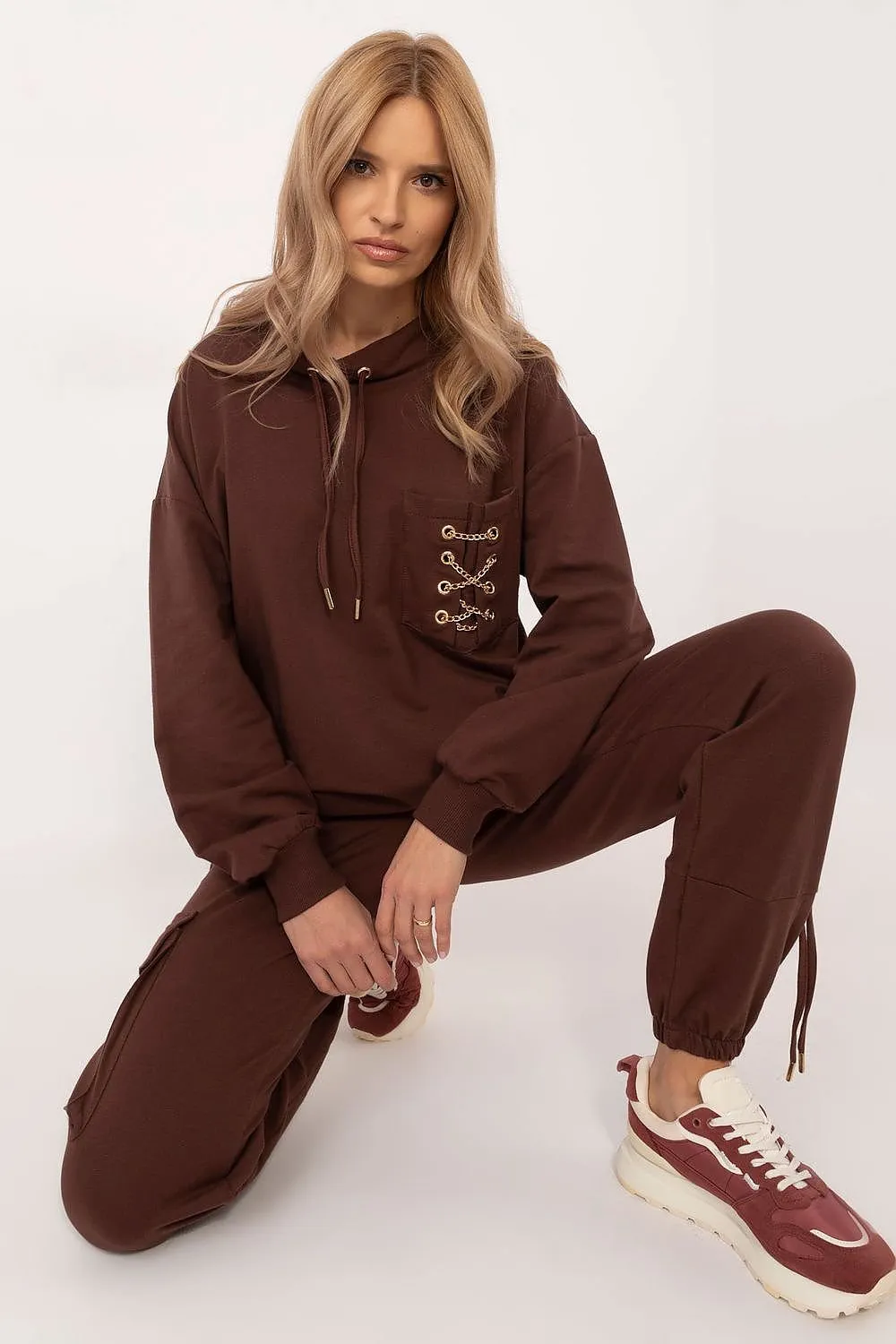 Stylish hoodie and pants tracksuit set