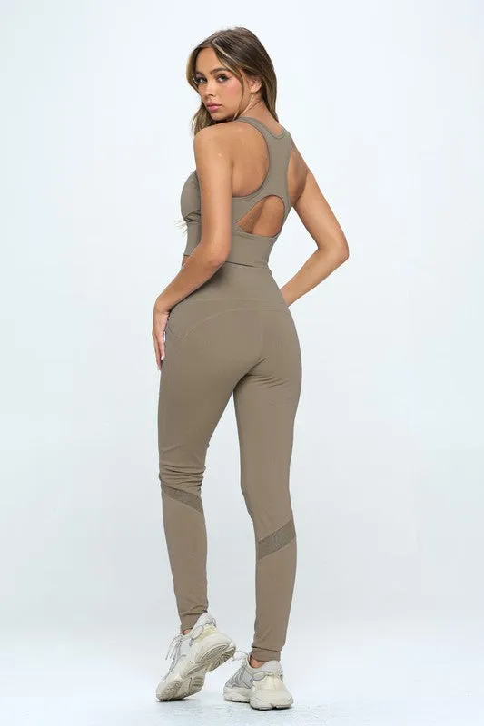 Trendy Two-Piece Activewear Ensemble!