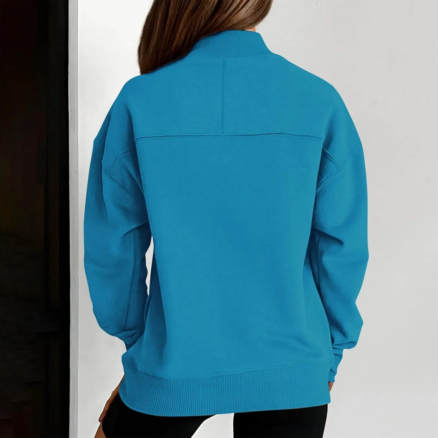 Womens Mock Neck Oversized Sweatshirts with Pockets Fleece Tops Pullover No Hood Sweater for Cold Freezing Weather