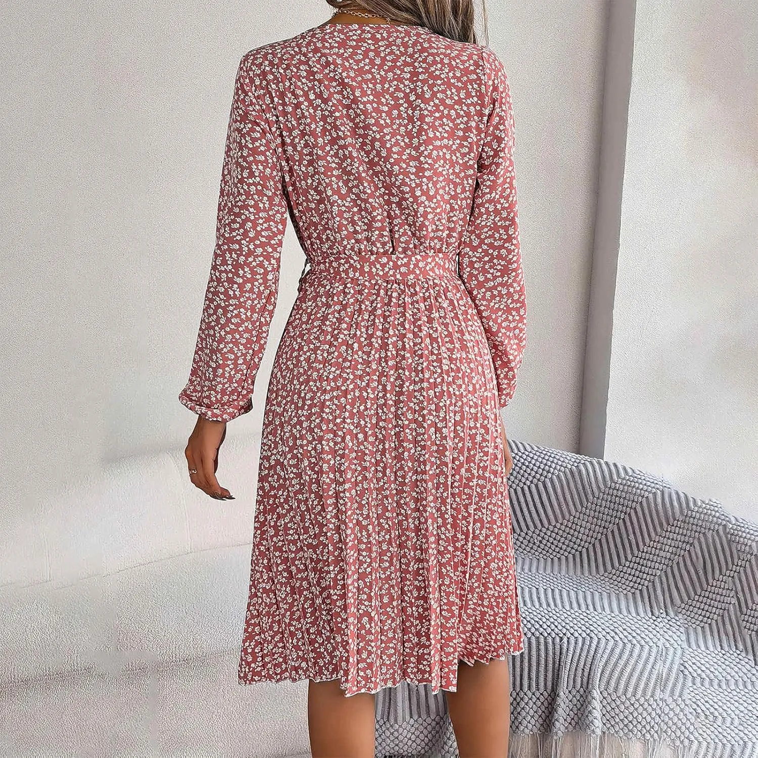 Women's Spring Floral Midi Dresses Long Sleeve Casual Tie Waist Boho Flowy Dresses Crew Neck Pleated Beach Dresses